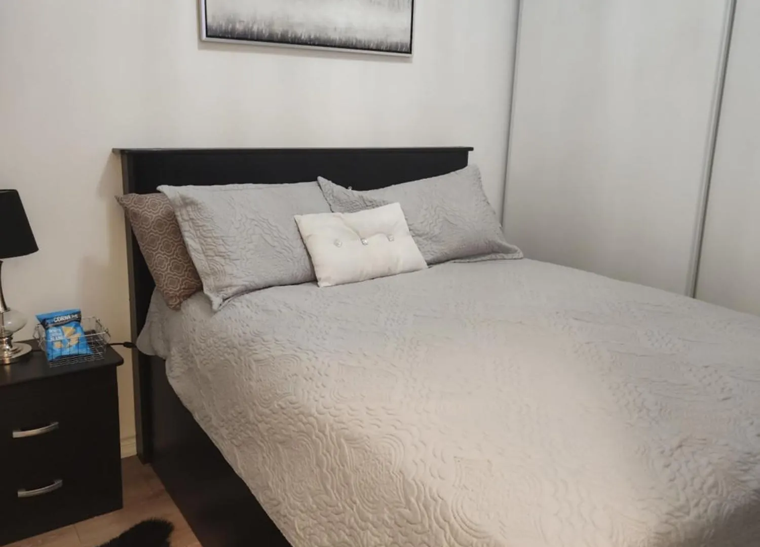 Beautiful Townhouse Near Yorkdale Mall, Wilson Subway تورونتو