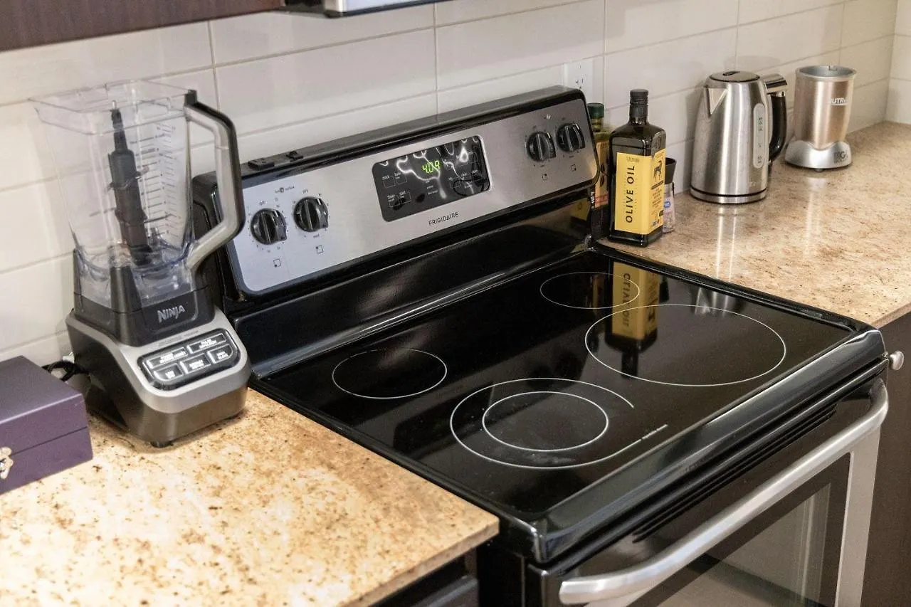 अपार्टमेंट Beautiful Townhouse Near Yorkdale Mall, Wilson Subway